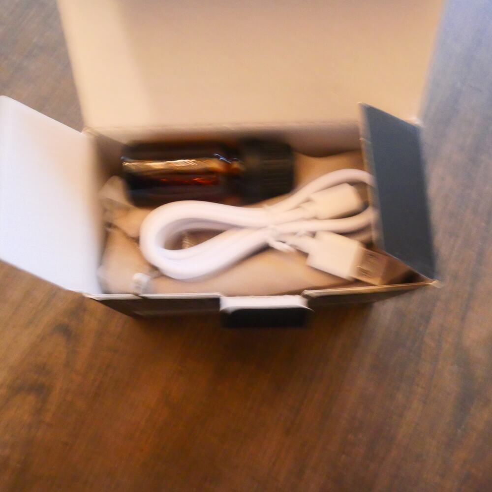 NEW Black Waterless Essential Oil Diffuser Aromatherapy Portable Battery or Plug - Picture 9 of 14